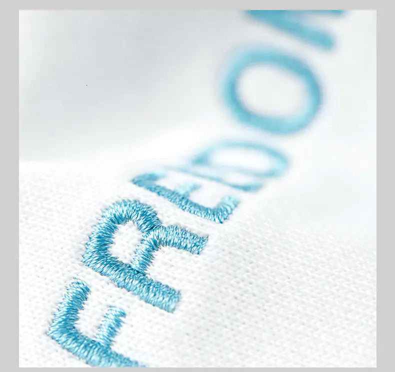 KUEGOU Embroidered Crew Neck Cotton Sweatshirt